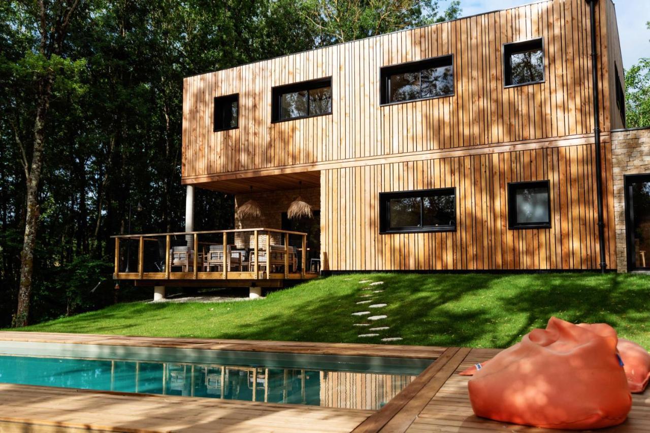 Dans Les Arbres Lanta Exterior photo